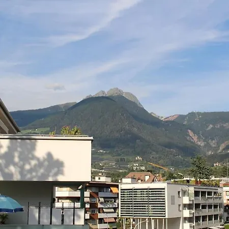 Elina * Merano