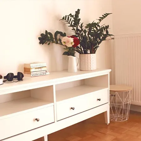 Elina Apartment